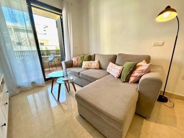 Gatu El Arrecife - Apartamento A 2 Minutos De La Playa En El Puerto De Santamaria , Preferente Mayores De 25 Anos Y Familias El Puerto de Santa Maria Ngoại thất bức ảnh