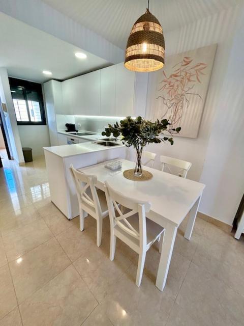 Gatu El Arrecife - Apartamento A 2 Minutos De La Playa En El Puerto De Santamaria , Preferente Mayores De 25 Anos Y Familias El Puerto de Santa Maria Ngoại thất bức ảnh